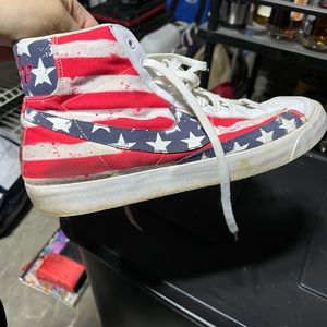American Flag Nike Hightops Sz 13